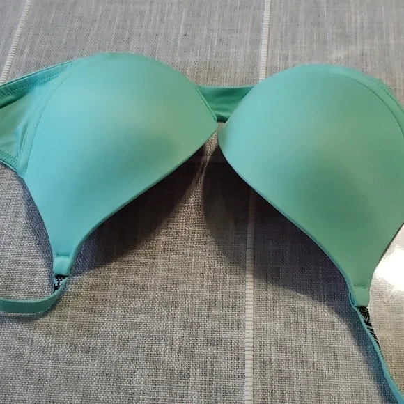 VICTORIA'S Secret Pink Bra, Size 34B - Picture 8 of 9